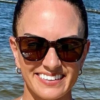 Alessandra James Nahé