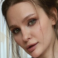 Alexa Posh Nahé