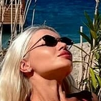 Alina Buryachenko Nahé