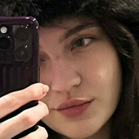 Anna Phoenix Nahé