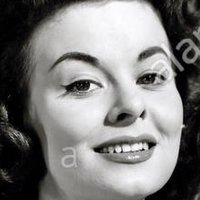Anne Heywood Nahé