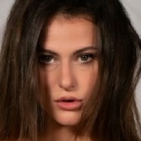 Bella Modele Nahé