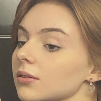 Caitlin Nahé