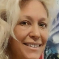 Charlee Chase Nahé