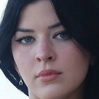 Chloe R. Hawkins Nahé