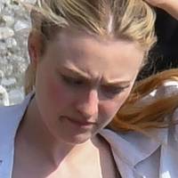 Dakota Fanning Nahé