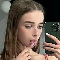 ellie_lu Nahé