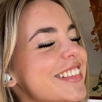 Emma Kotos Nahé