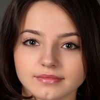 Evgeniya Kalinets Nahé