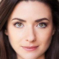Fiona Ryan Nahé