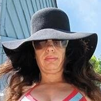 HotStepMomCasey Nahé