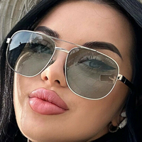 inna.seductiva Nahé