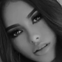 Juliana Vega (model) Nahé
