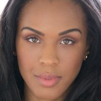 Laila Odom Nahé