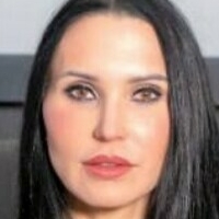 Monika Zakrent Nahé