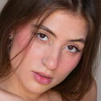 Nice Tan Lines. Nahé