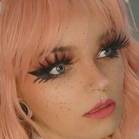 nova.leigh Nahé