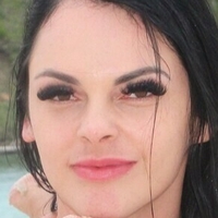 Paolla Hotwife Nahé