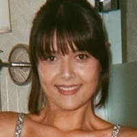 Patti Harrison Nahé