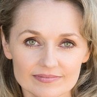 Rachael Blake Nahé