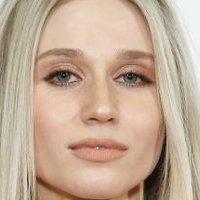 Rita Volk Nahé