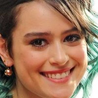 Rosabell Laurenti Sellers Nahé