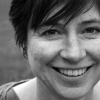 Saira Todd Nahé