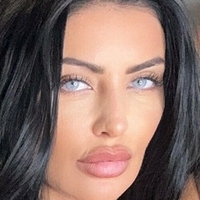 Scarlet Bouvier Nahé