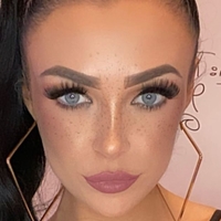 Selina Fox Nahé