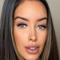 thickbrunette Nahé