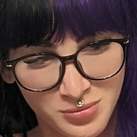 Violet Valentine Nahé