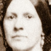Virginia Clay Nahé