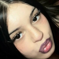 Yourowneremiliaa Nahé