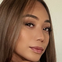 yoursxxxenia Nahé